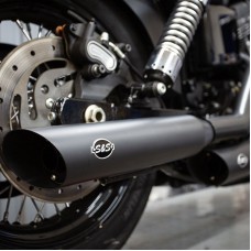 S&amp;S Cycle Slash Cut Slip-On Mufflers Black with Slash Down End - 3.25" for 1995-2009 Dyna models with staggered exhaust (FXD, FXDB, etc) 550-0720